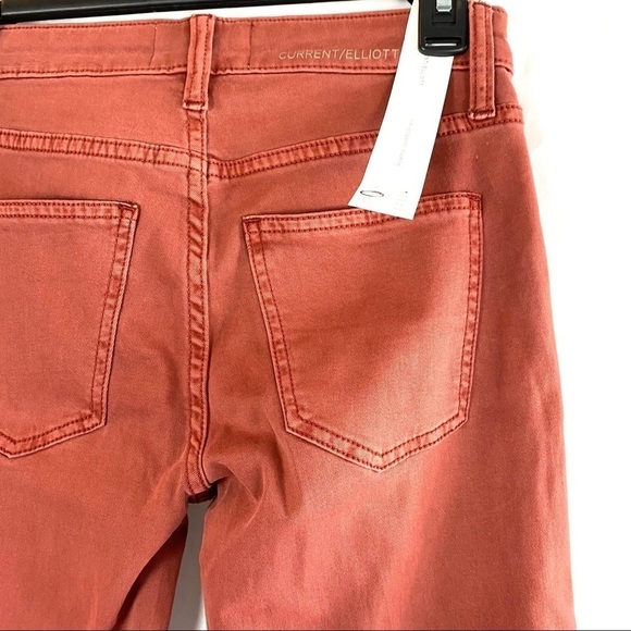 Current Elliott The Original Stiletto Berry Pants - Picture 6 of 7